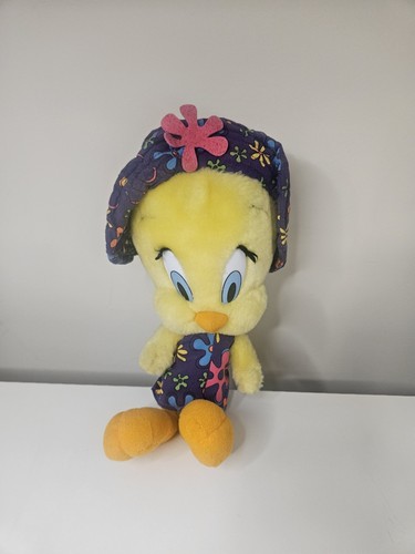 Vintage looney tunes tweety
