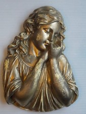 Angel Old Looking Garden