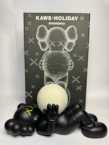 Kaws holiday shanghai - kaws:holiday, vinyl