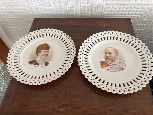 Pair antique ribbon - antique, plates