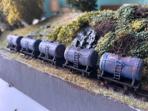 009 gauge round tank wagons - 009,