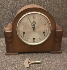 Smiths Enfield Vintage Mantel