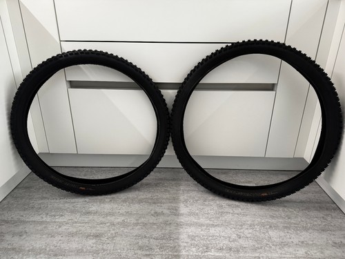 Bontrager mullet tyres 29 - -,