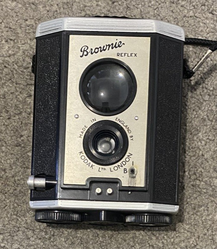 Brownie reflex camera - brownie,
