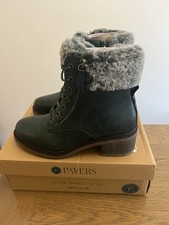 Pavers Forest Green Boots Size