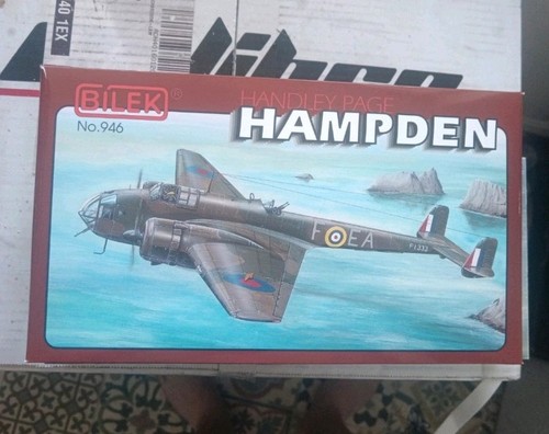 Bilek hampden - bilek, 1/72