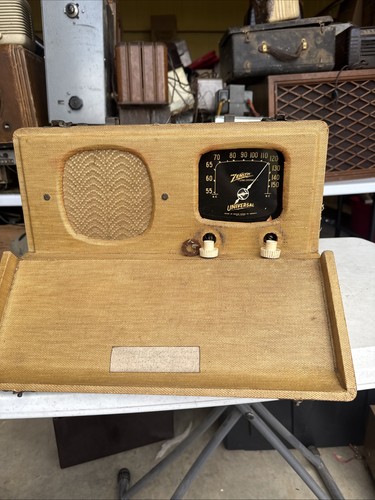 Zenith universal radio model - zenith,