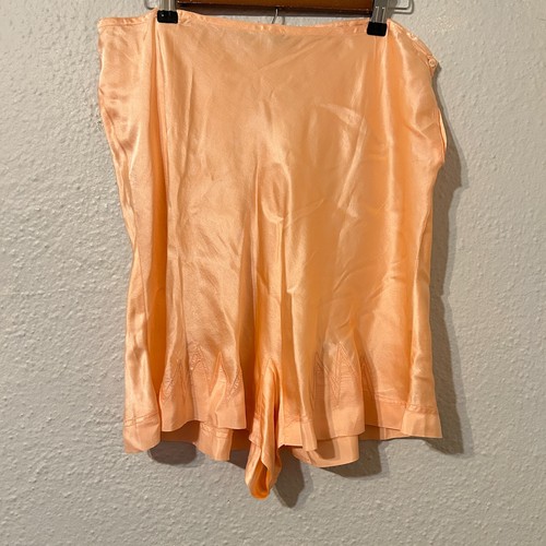 Vtg 1930s volup peach - xl,