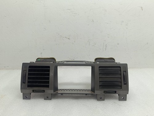 Opel vectra 2004 dash center - 2004,
