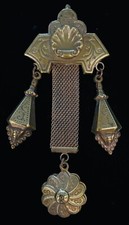 Antique Victorian Pinchbeck 3