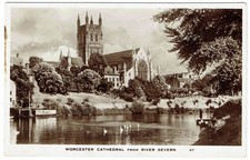 REAL PHOTO POSTCARD -  WORCESTER CATHEDRAL FROM RIVER SEVERN