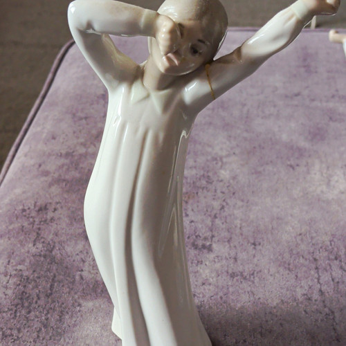 Lladro porcelain boy figurine - lladro,