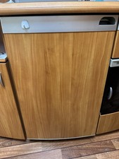 CARAVAN FRIDGE DOMETIC RMS