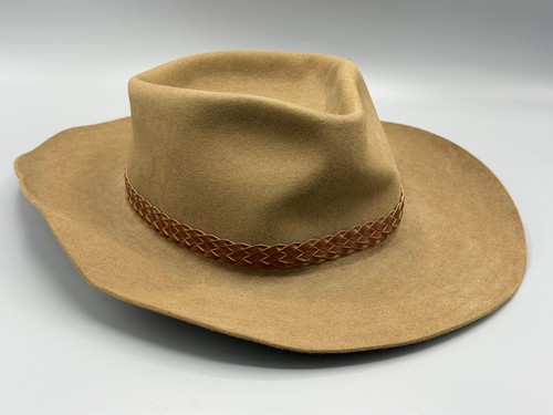 Akubra snowy river hat - river,