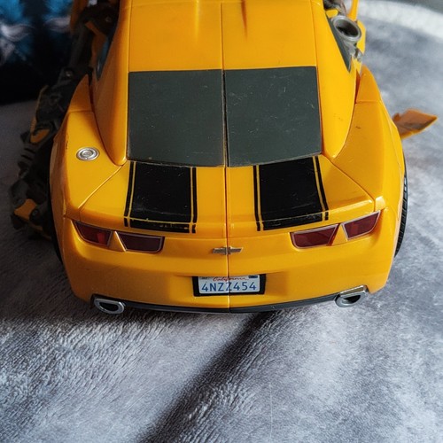 30cm transforming robot - 1:10,