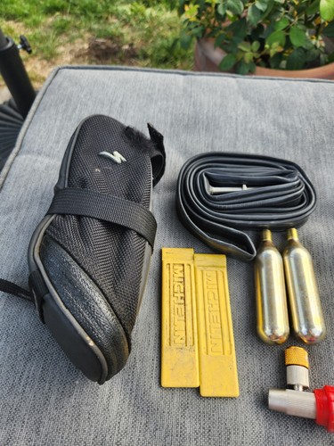 Specialized saddle bag with - specialized,
