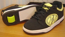 Heelys Voyager UK Size 3 Kids Childrens Roller Skate Shoes Trainers