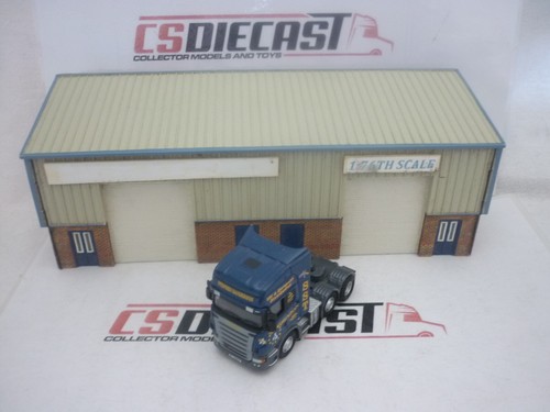 Oxford diecast truck - diecast, modern