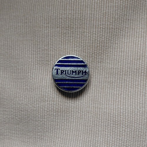 Triumph motorcycles enamel - triumph,