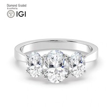 Oval Diamond Trilogy Ring 14k