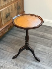 LOVELY VINTAGE PIE CRUST EDGE