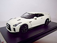 Premium nissan gt r - premium,