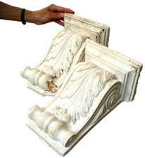 VINTAGE FRENCH WALL BRACKET