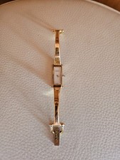  Ladies Gucci 1500L Gold  Bracelet Bangle Watch Genuine  