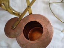 fondue pot