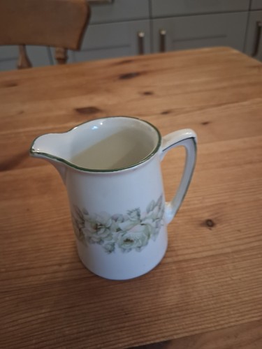 Vintage small white ceramic - vintage,