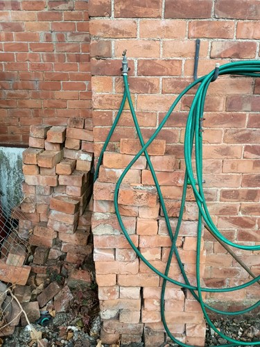 Reclaimed bricks for sale - for, red
