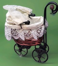 Miniature Dolls House Gorgeous