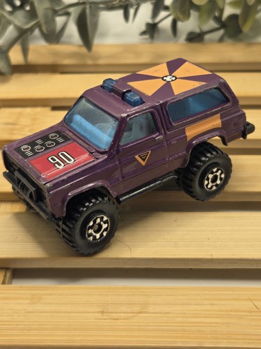 Matchbox 1983 chevrolet - 1983, blazer