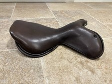 Wow Saddle Seat Brown Square
