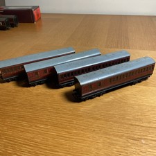 4 x HORNBY DUBLO  D14 SUBURBAN