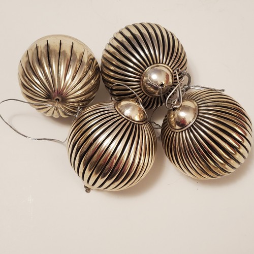 Vintage deco style ribbed - style,