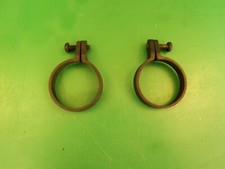 TRIUMPH PAIR MUDGUARD MOUNTING STRAP BRACKET t595 955i DAYTONA SPEED TRIPLE t509