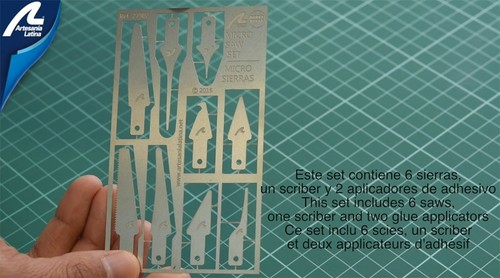 Mini saw set.