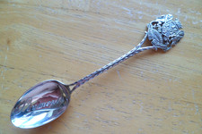 W.W.1  PLYMOUTH   1917  SOLID SILVER SOUVENIR  SPOON   LEVI & SALAMAN