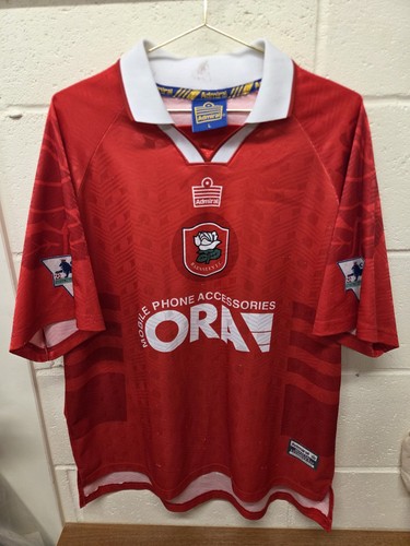 Barnsley 1997 home - barnsley,