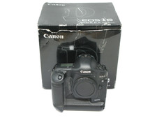 Canon EOS 1D Mark II N 8.2MP Digital SLR Camera Body Only - Boxed (Untested)