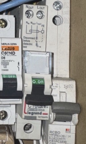 Legrand c10 rcbo - legrand,