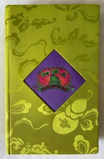 SHANGHAI TANG fluorescent