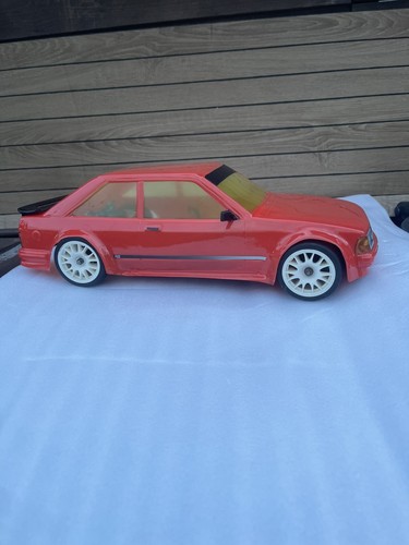 Ford escort xr3 - ford, radio