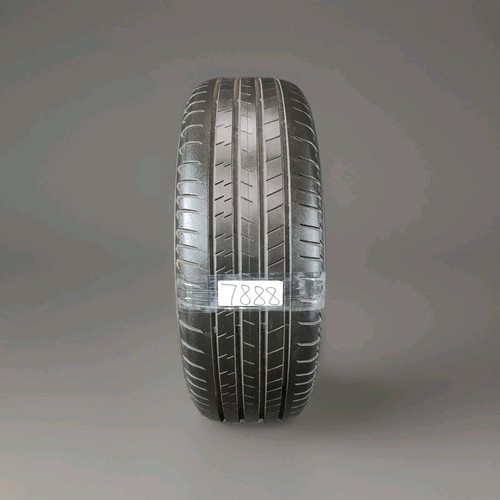 225 r18 104w - 60,