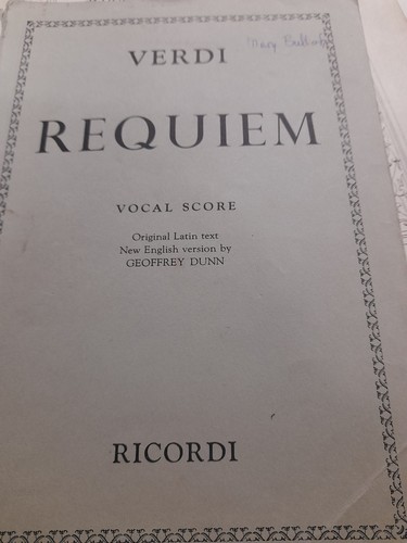 Verdi requiem vocal score - requiem,