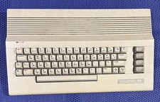 Commodore 64 Computer & 2