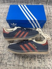 Size 8 - Adidas Originals