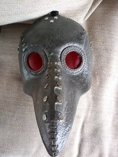  plauge doctor mask medieval