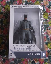 BATMAN - DC Comics Designer Series  Batman by Jae Lee Action Figure